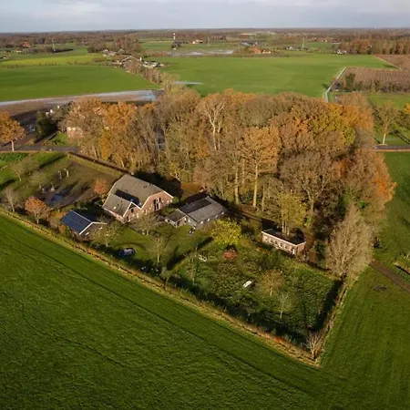 Campsite Natuurhuisje De Kleine Varenhorst *